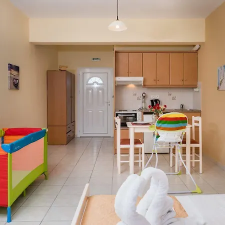 Dallas Aparthotel Svoronata