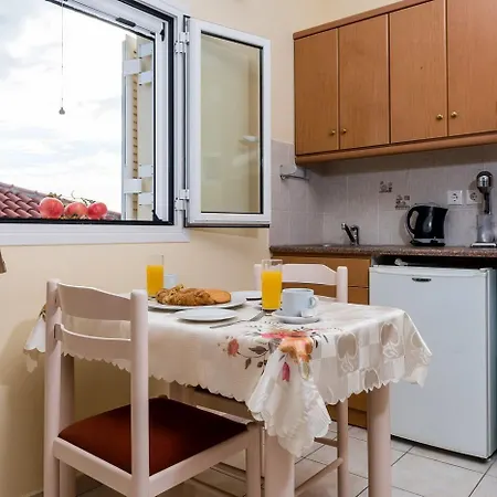 Dallas Aparthotel 2*