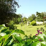 Dallas מלון דירות