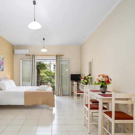 Dallas Hotel apartamentowy Svoronata