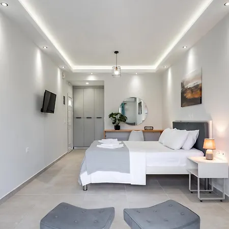 Dallas Hotel apartamentowy Svoronata