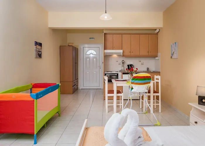 Dallas Aparthotel Svoronata