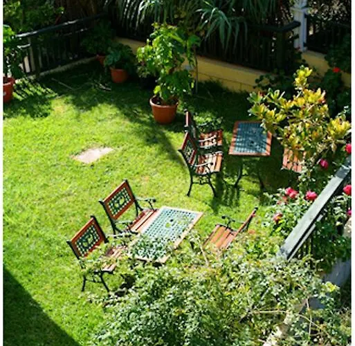 Dallas Aparthotel 2*